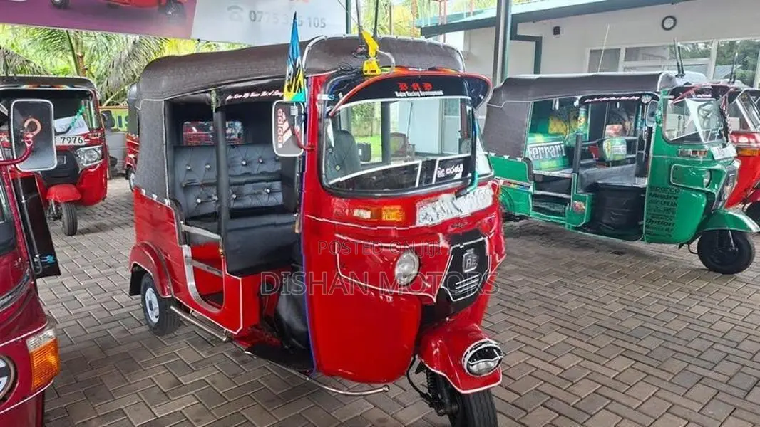 Bajaj RE 4 Stroke 2015
