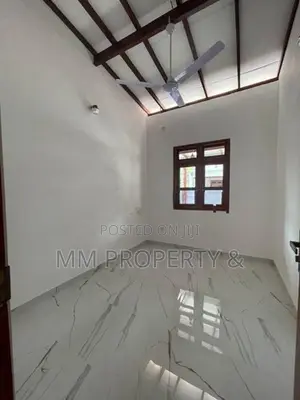Brand New Modern House Sale in Kiriwaththuduwa, Homagama