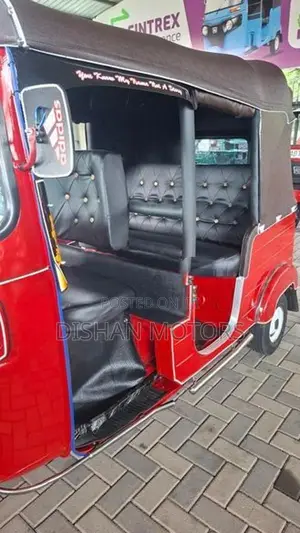 Bajaj RE 4 Stroke 2015