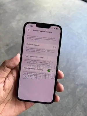 Apple iPhone 13 (Used)