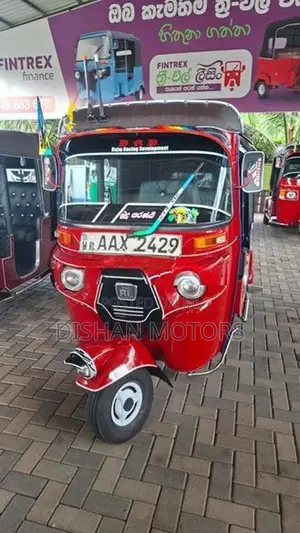 Bajaj RE 4 Stroke 2015
