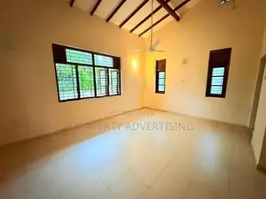 15P House for Sale in Boralesgamuwa
