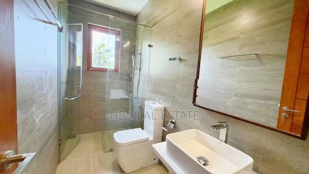 Malabe Super Luxury Three Story House