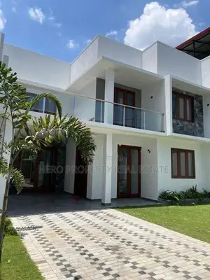 Luxury Modern House for Sale in Athurugiriya