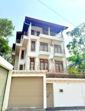 Super 3 Story House for sale Colombo 10