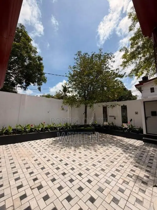 Brand New Two Storey House for Sale in Pelawatta