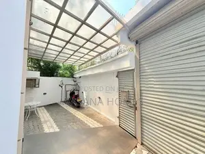Super 3 Story House for sale Colombo 10