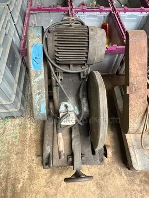 Bush Cutter Machine