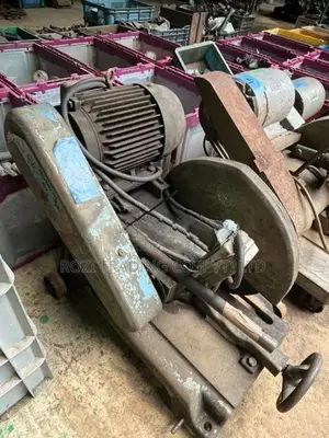 Bush Cutter Machine