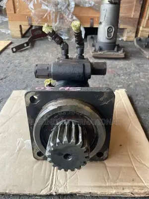 Sumitomo SH30 - Swing Motor