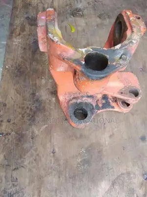 Kubota KH70 - Knuckle
