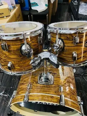 Tama Acoustic Drum Set