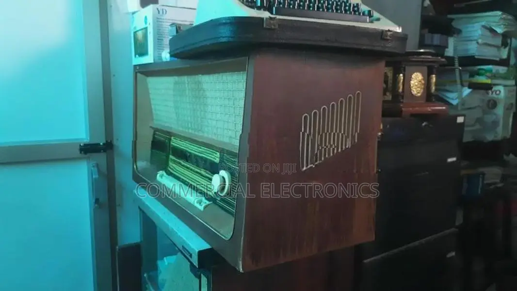 Antique Valve Radio