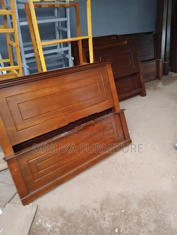 Teak bed