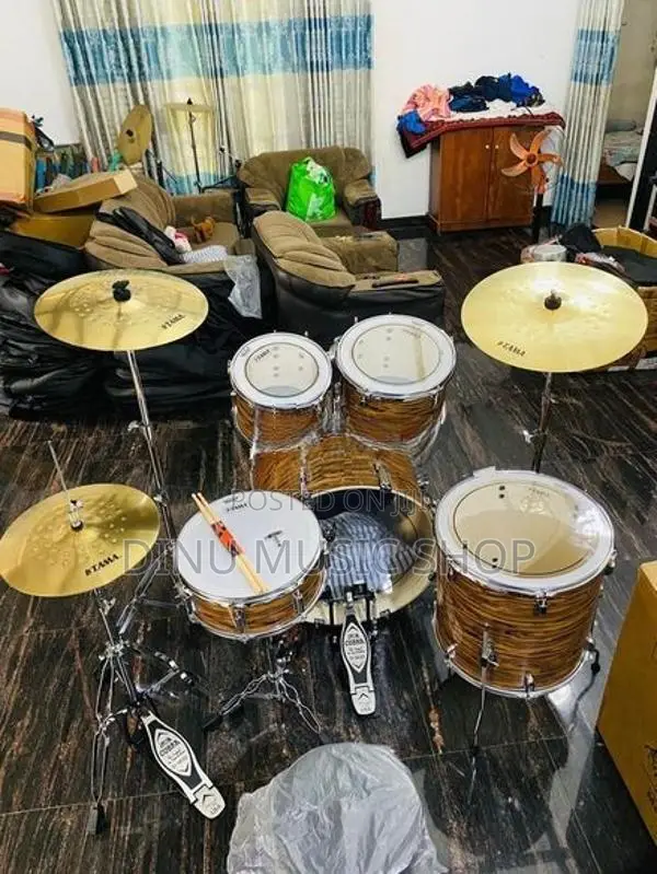 Tama Acoustic Drum Set