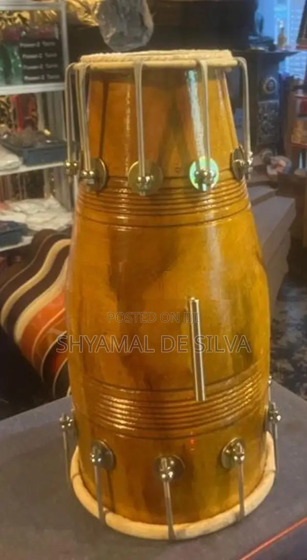 Indian Nut Dolki Dhole Dholki