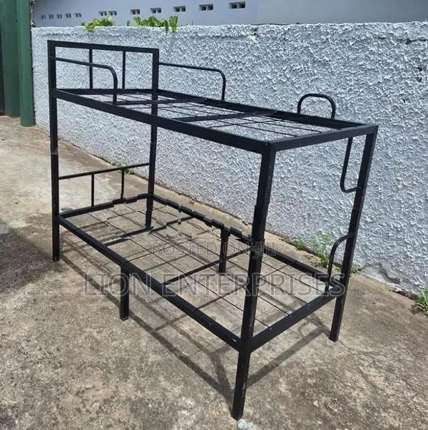 Steel bunker beds