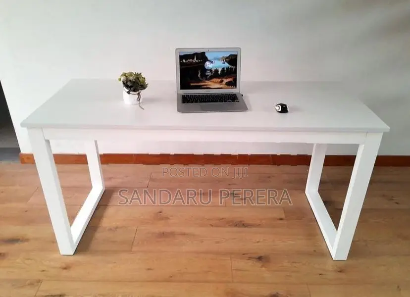 Large White Computer Table with Steel Leg - 5’x 2’