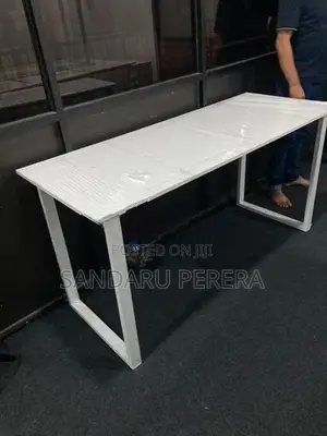 Large White Computer Table with Steel Leg - 5’x 2’