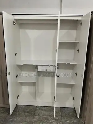 Modern American White 3D Wardrobes