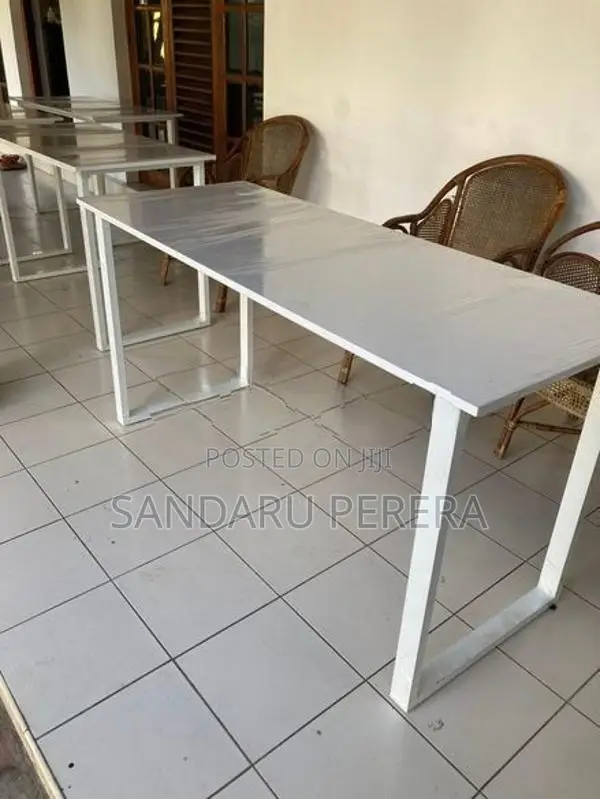 Large White Computer Table with Steel Leg - 5’x 2’