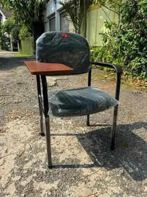 Piyestra Premium Lecture Chairs