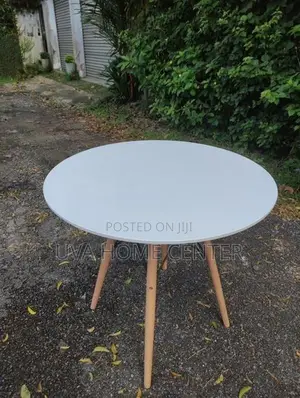 Abc Barista Round Table 30”