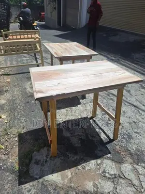 3×2 Alvisia Wooden Table