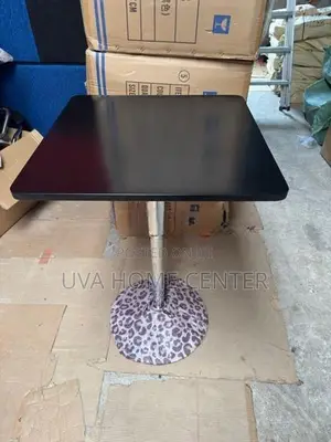Adjustable Bar Table Square