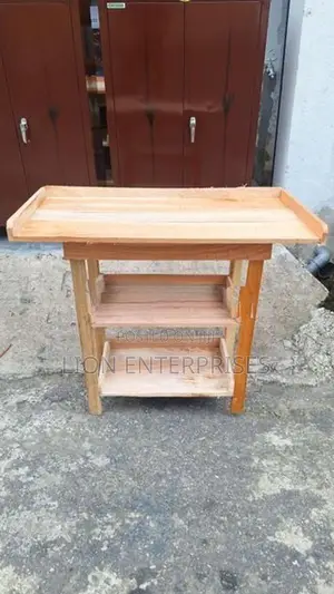 Wooden rack tables 3ft