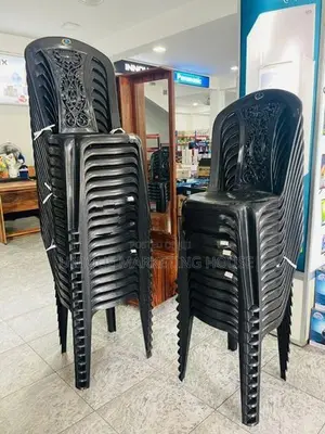 NIPPON ARMLESS PLASTIC CHAIRS