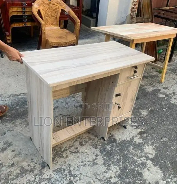 Melamine Office Tables