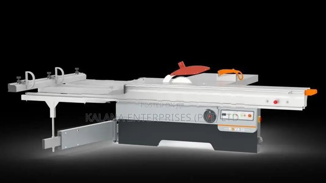 Panel Saw Machine