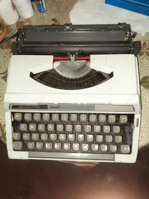 English Typewriter made in Japan