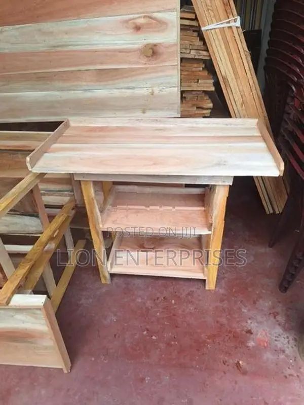 Rack tables 3ft