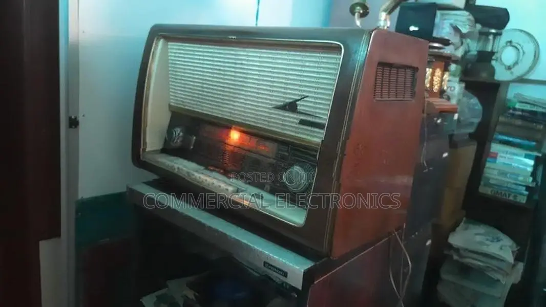 පැරණි රේඩියෝව