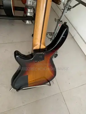 5 strings Bass Guitar TGM korin