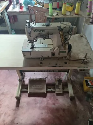 Zoje Industrial Lockstitch Sewing Machine