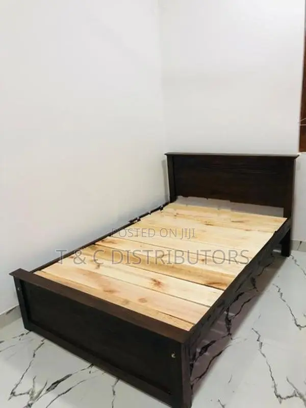 6*4 Teak Box Bed