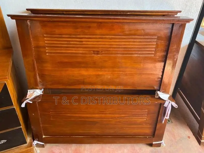 6*3 Teak Box Bed