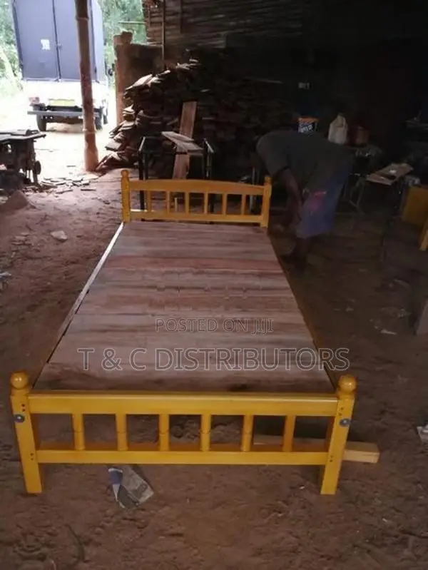 6*3 Attoniya Bed