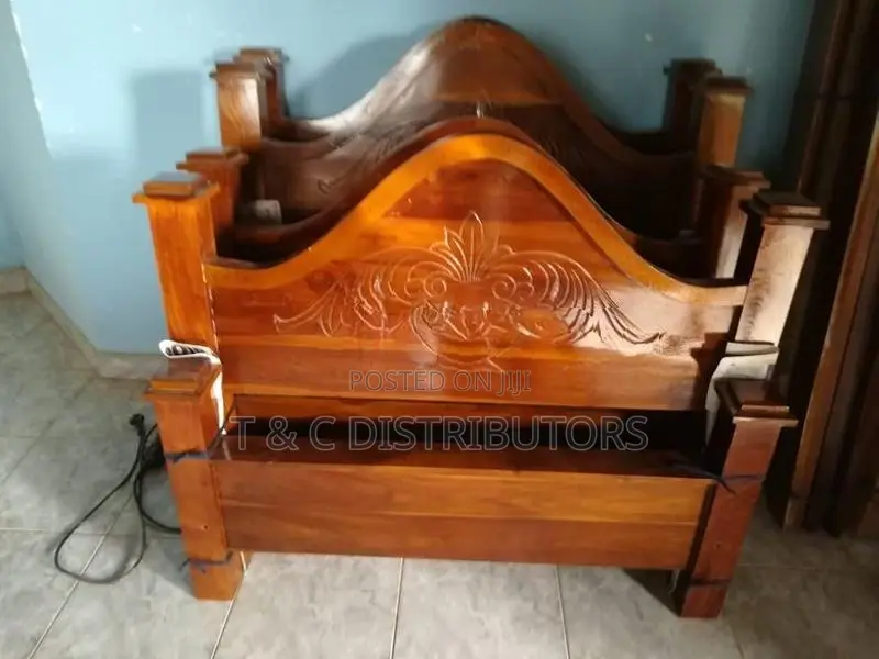 6*3 Teak Arch Bed