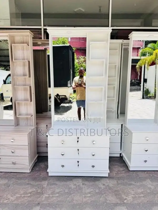 Morden Melamine Dressing Table