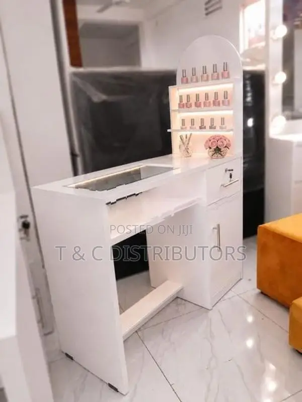 Glass Top Nail Table