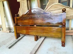 6*6 Teak Arch Bed