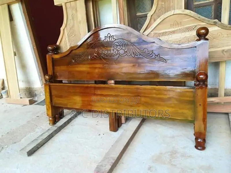 6*6 Teak Arch Bed