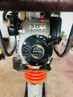 Hitachi EH09 Wacker