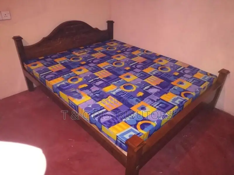 6*5 Teak Arch Bed With Mattress