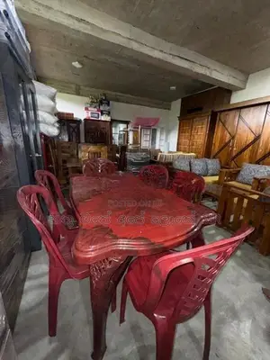 New Plastic Dining Table with Chair 6