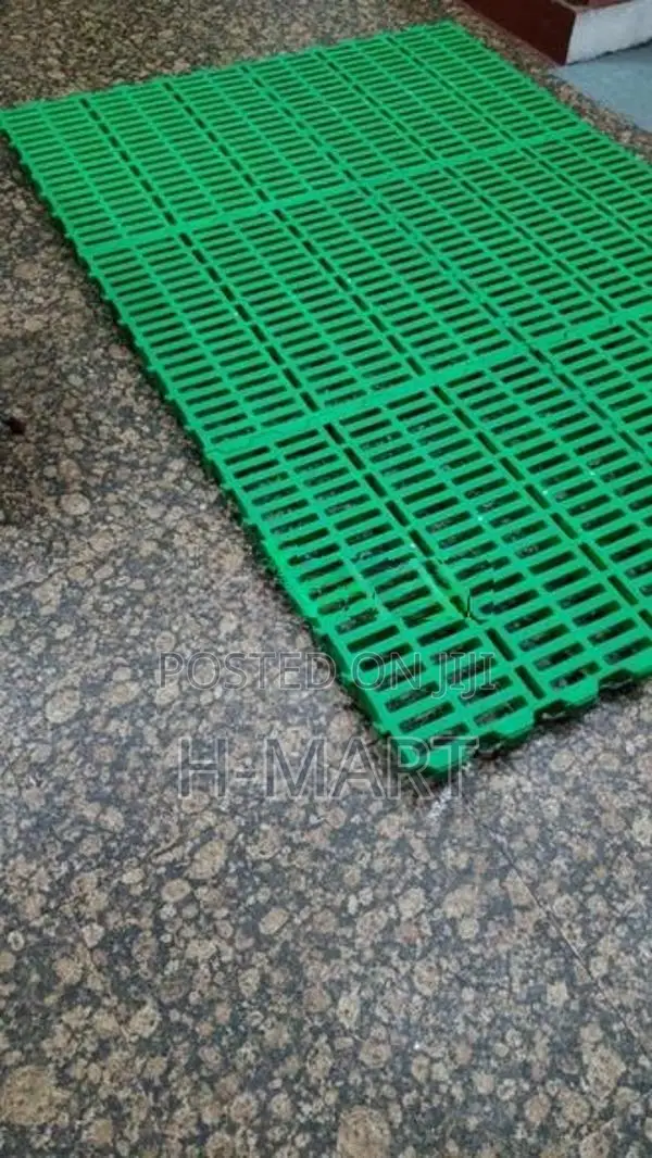 goat flooring panel plastic